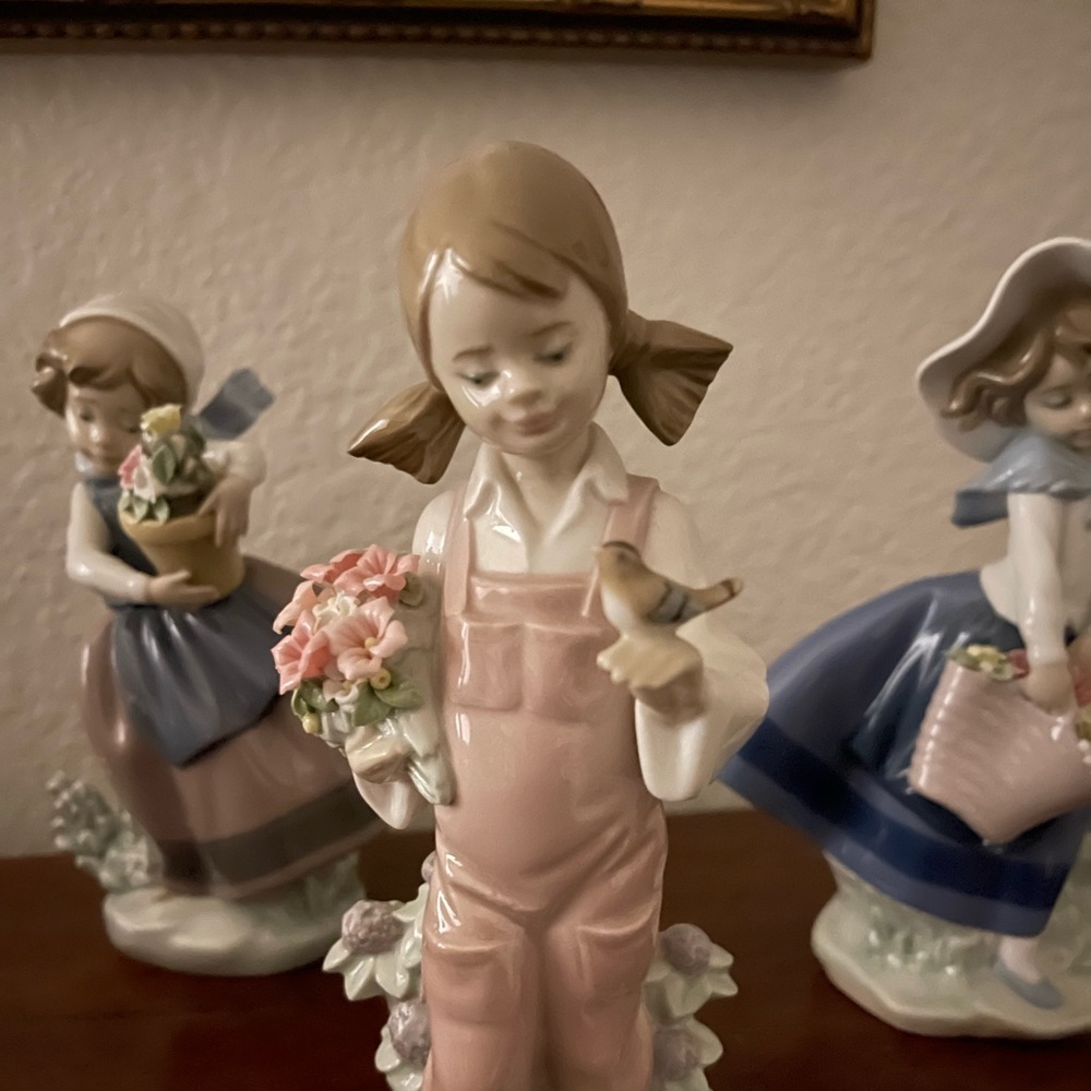 SOLD.  3 vintage Llardo Spring ladies